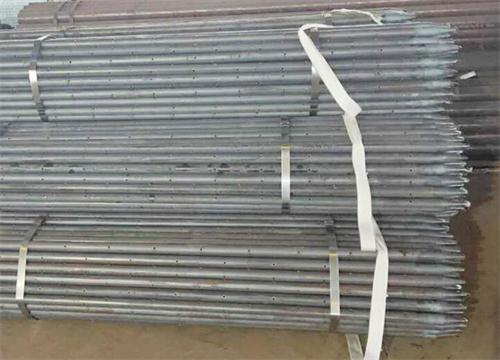 多伦钢花管现货